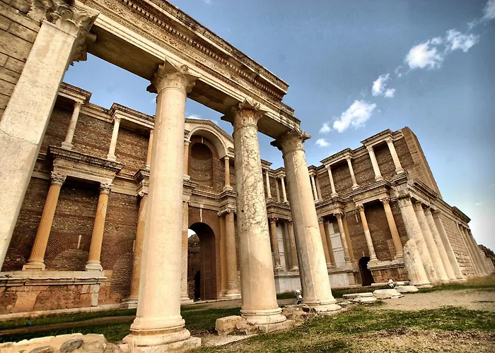 Lidya Sardes Thermal & Salihli