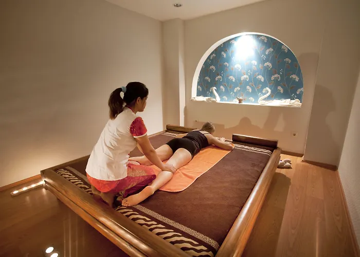 Lidya Sardes Thermal & Hotel